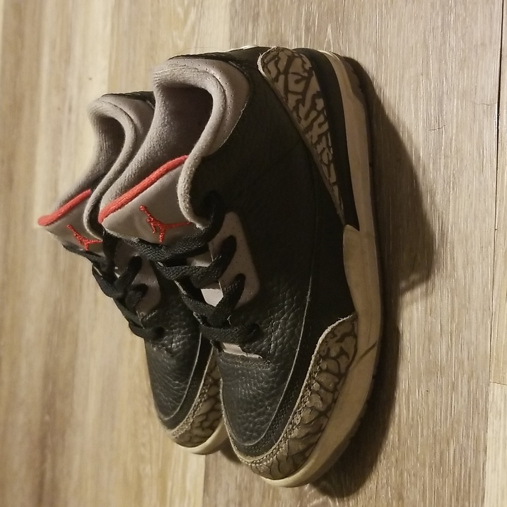 Kids Retro Jordans size:10